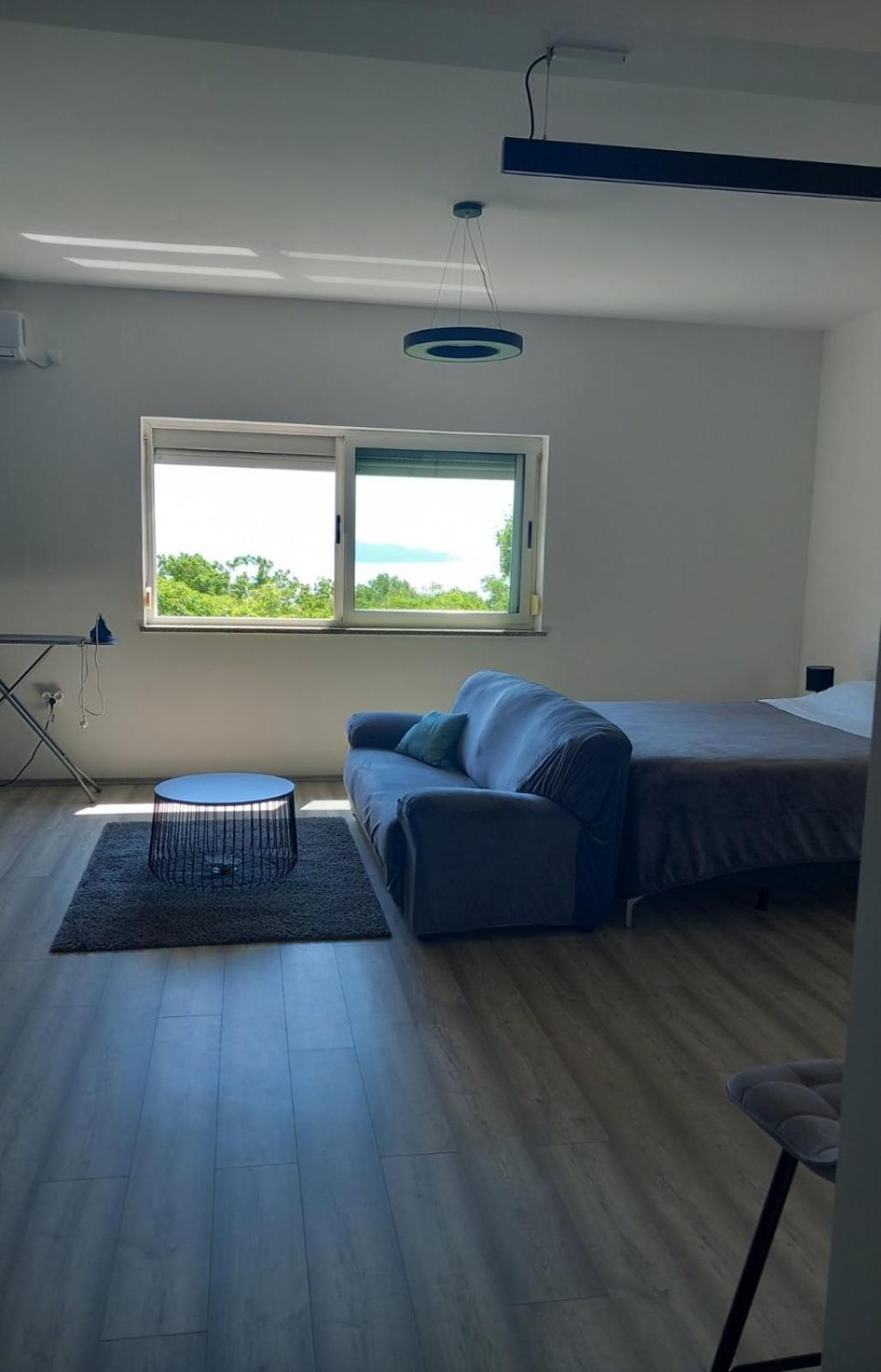 Apartman Ani Рийека Екстериор снимка